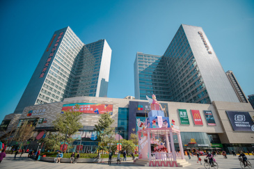 2020疫情年，广州十座购物中心“顶住压力”开业了
