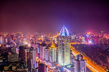【招标】乌鲁木齐市公交候车亭灯箱广告牌租赁项目