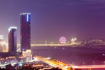 11月起南昌2条公交快线试运行 10条公交线路调整