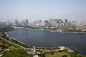 【招标】岳阳经济技术开发区道路路名牌广告经营权