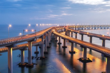 国内首座跨海高铁大桥启动海上施工