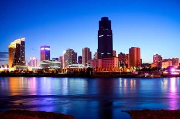 【招标】兰州西站出发层灯箱广告招商公告