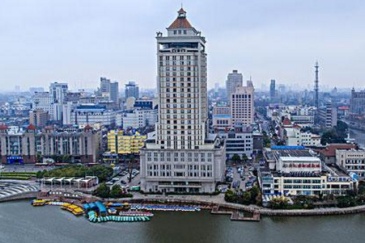 南通印象城实力斩获“年度城市商业新地标”奖项