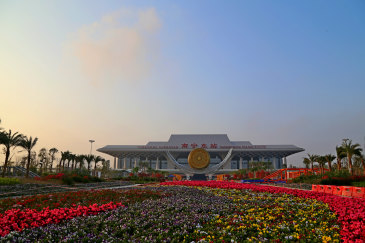 【招标】南宁火车东站南北广场及地下空间广告牌公开招租
