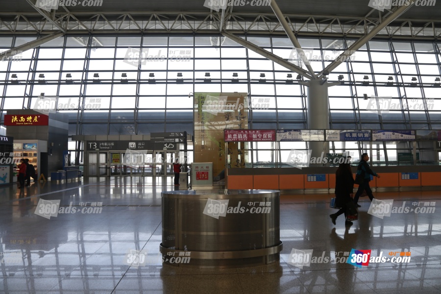 西安咸阳国际机场t3航站楼出发层内325号出入口旁