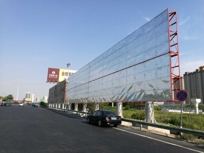 沪宁高速花桥收费站落地大牌